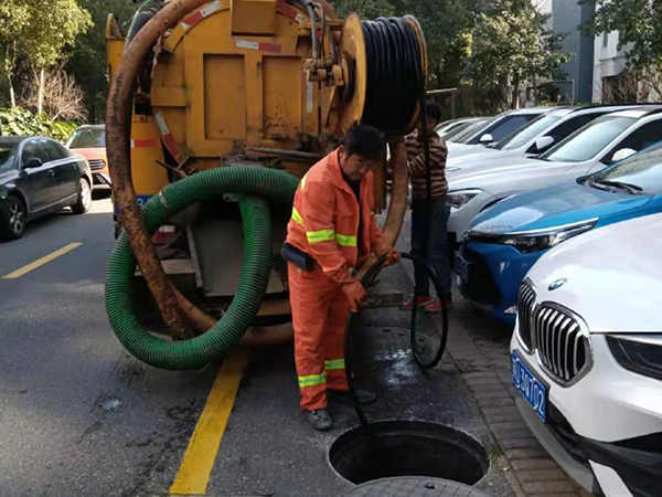 叉河镇排污管道清淤